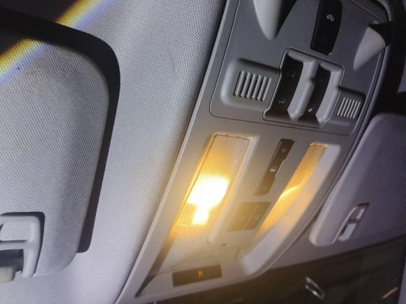 [武汉·鄂A] 二手凯迪拉克凯迪拉克SRX2014款 3.0L 豪华型