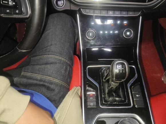 [嘉兴·浙F] 二手奇瑞艾瑞泽GX2018款 1.5T 手动型色版 国V