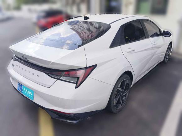 [深圳·苏E] 二手现代伊兰特2021款 1.5L CVT LUX尊贵版