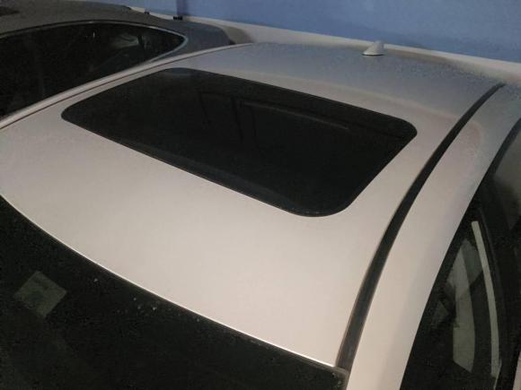 [广州·粤A] 二手丰田雷凌2016款 双擎 1.8H GS E-CVT精英天窗版