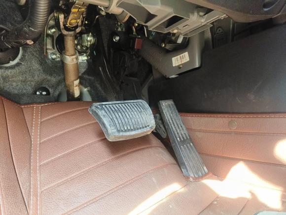 [杭州·赣E] 二手现代索纳塔2013款 2.4L 自动领先版 国IV