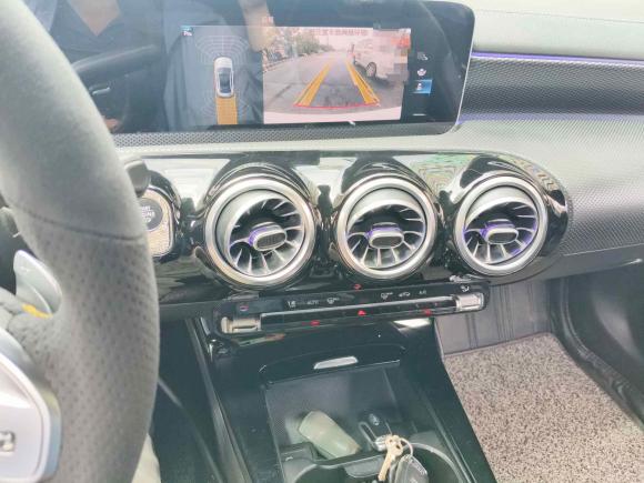 [杭州·闽A] 二手奔驰奔驰A级2020款 改款 A 200 L 运动轿车时尚型