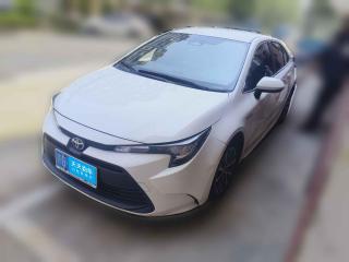 丰田雷凌2023款 智能电混双擎 1.8L 领先版