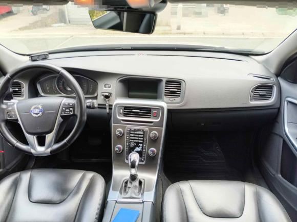 [无锡·苏D] 二手沃尔沃沃尔沃V602014款 改款 T5 智逸版