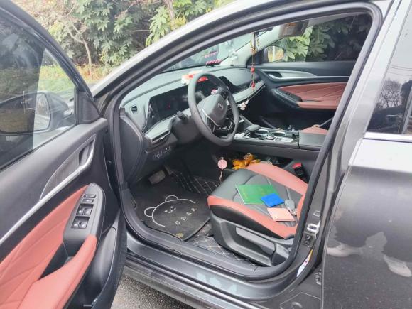 [南京·苏A] 二手长安逸动2023款 畅享版 PLUS 蓝鲸NE 1.4T GDI DCT尊贵版