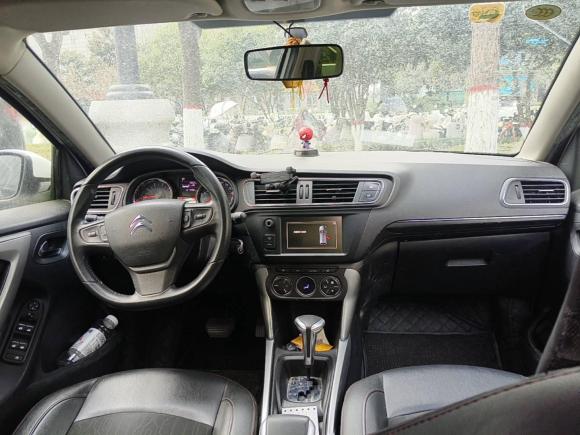 [西安·陕U] 二手雪铁龙雪铁龙C3-XR2015款 1.6L 自动先锋型