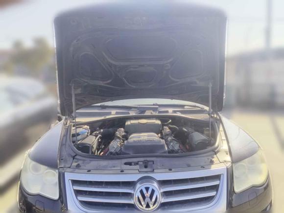 [上海·沪C] 二手大众途锐2007款 4.2L 标准型