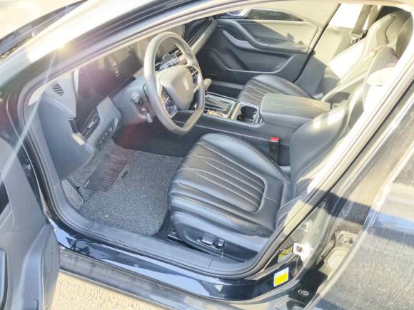 [南京·苏L] 二手奔腾奔腾B702021款 1.5T 自动尊享型