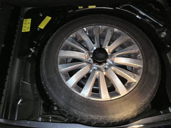 [武汉·鄂A] 二手大众辉腾2012款 3.0L 商务型