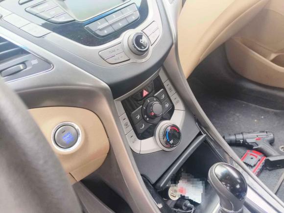 [青岛·鲁B] 二手现代朗动2013款 1.6L 自动领先型