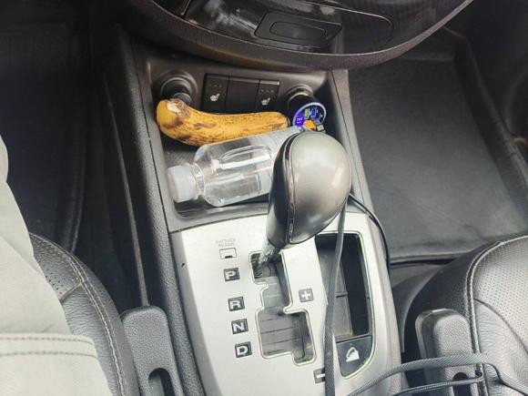 [杭州·鲁A] 二手现代胜达经典2012款 2.4 至尊版 七座四驱