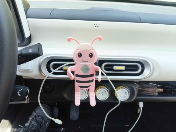 [上海·苏E] 二手五菱汽车宏光MINIEV2024款 第三代 215km 青春版 