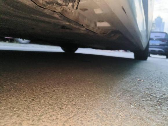 [济南·鲁A] 二手宝马宝马5系2014款 525Li 豪华设计套装