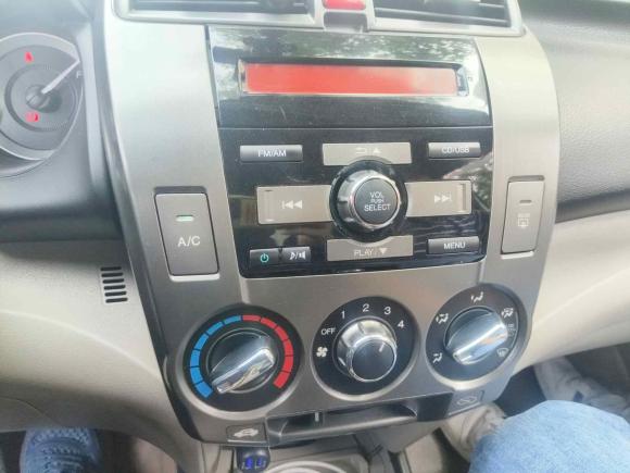 [上海·沪C] 二手本田锋范经典2014款 风尚 1.5L 手动精英版