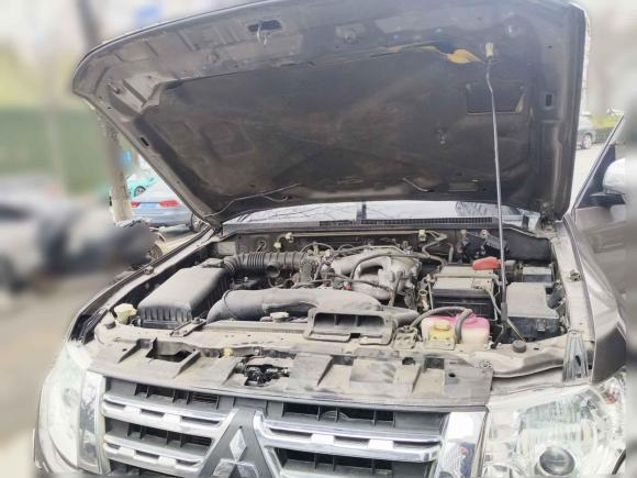 [武汉·鄂S] 二手三菱帕杰罗2011款 3.0L 豪华版