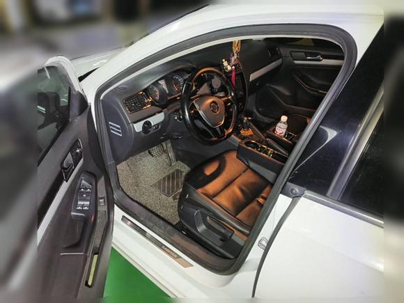 [成都·川A] 二手大众速腾2015款 230TSI 自动舒适型