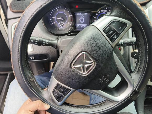 [上海·沪A] 二手江铃驭胜S3502014款 2.4T 自动两驱柴油豪华天窗版7座