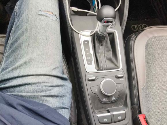 [南通·苏F] 二手奥迪奥迪Q2L2022款 35 TFSI 进取致雅型