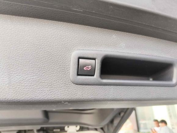 [上海·沪B] 二手丰田赛那SIENNA2021款 2.5L混动 舒适版