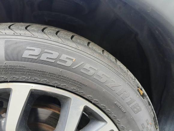 [上海·鄂E] 二手三菱欧蓝德2018款 2.0L 两驱荣耀版 5座