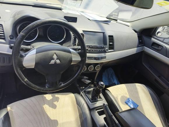 [上海·沪C] 二手三菱翼神2015款 1.6L 手动时尚版