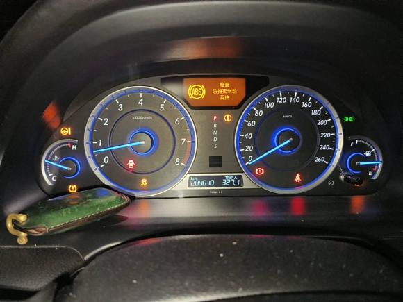 [深圳·粤B] 二手本田歌诗图2014款 3.0L AWD尊贵版