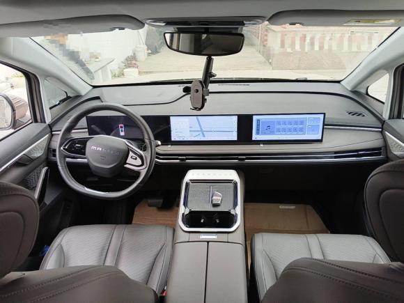 [上海·苏A] 二手大通大通G702024款 2.0T 自动旗舰版 7座