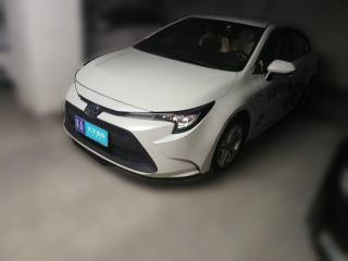 丰田雷凌2022款 双擎 1.8H E-CVT领先版