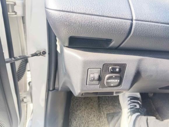 [杭州·浙A] 二手丰田YARiS L 致炫2016款 改款 1.5E CVT魅动版