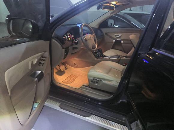 [广州·粤A] 二手沃尔沃沃尔沃XC902010款 2.5T AWD