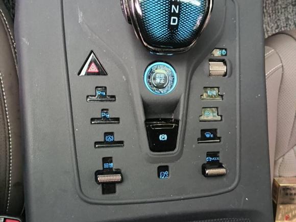 [上海·沪B] 二手比亚迪汉2025款 EV 605KM尊贵型