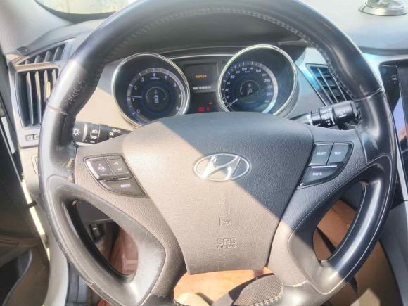 [杭州·赣E] 二手现代索纳塔2013款 2.4L 自动领先版 国IV