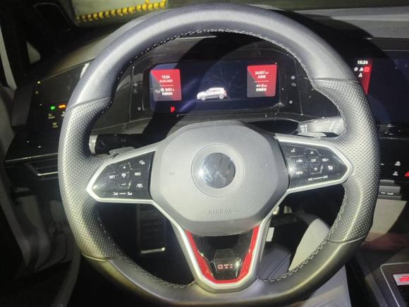 [青岛·鲁L] 二手大众高尔夫GTI2021款 380TSI DSG GTI