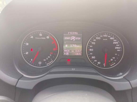 [佛山·粤A] 二手奥迪奥迪A32014款 Sportback 35 TFSI 自动舒适型