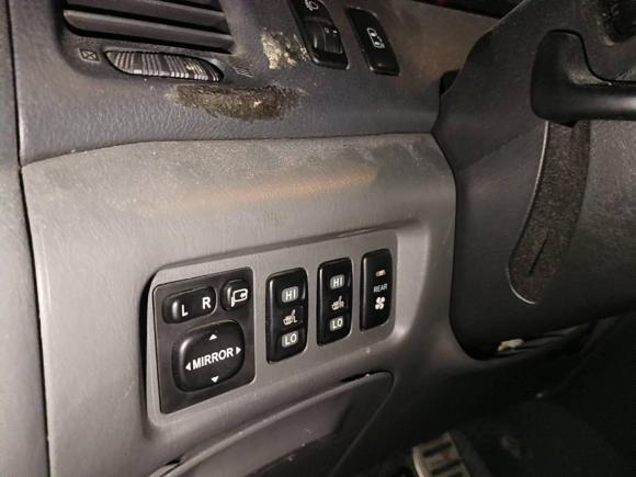 [深圳·粤V] 二手丰田普瑞维亚2004款 2.4L AT