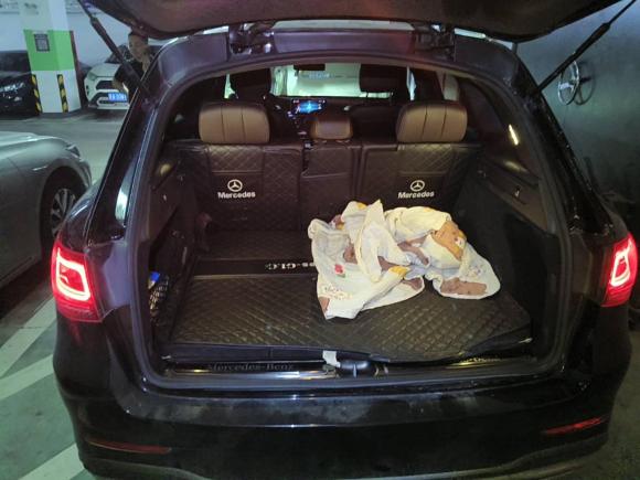 [广州·粤A] 二手奔驰奔驰GLC2020款 改款 GLC 300 L 4MATIC 动感型