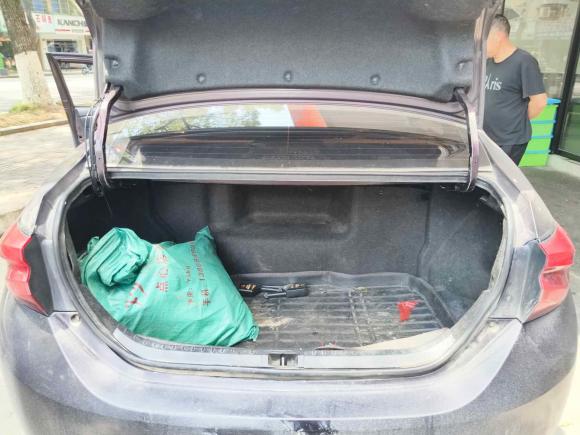 [温州·浙C] 二手丰田雷凌2016款 双擎 1.8H GS E-CVT精英天窗版