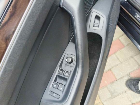 [上海·沪B] 二手大众迈腾2017款 330TSI DSG 豪华型