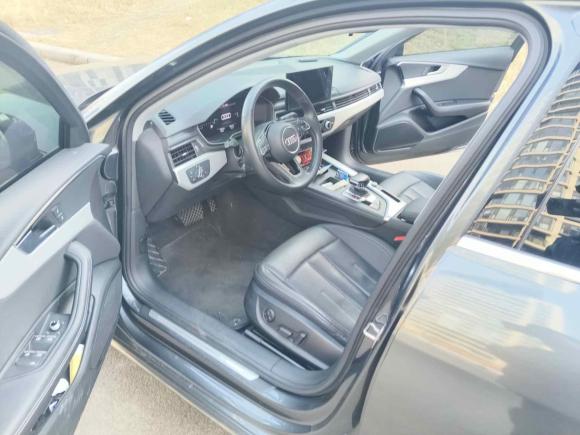 [青岛·鲁B] 二手奥迪奥迪A4L2020款 40 TFSI 时尚致雅型