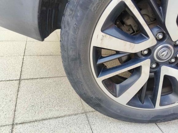 [南通·苏F] 二手长安长安CS552017款 1.5T 手动炫动型