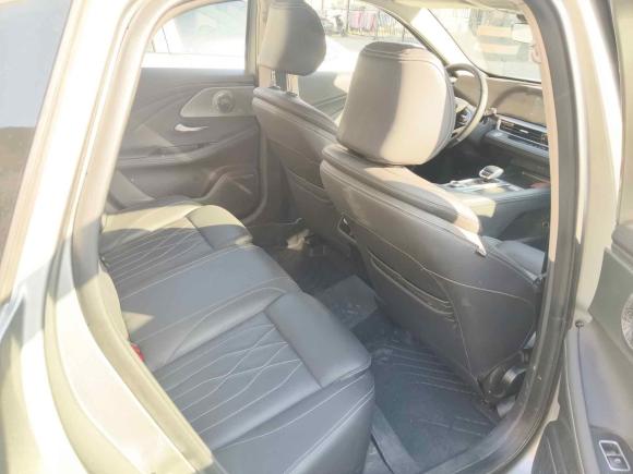 [上海·沪G] 二手奇瑞艾瑞泽82022款 1.6T DCT逸