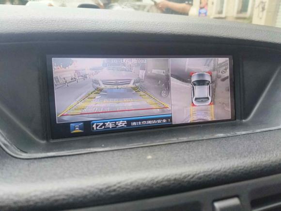 [广州·粤S] 二手宝马宝马X12010款 xDrive28i