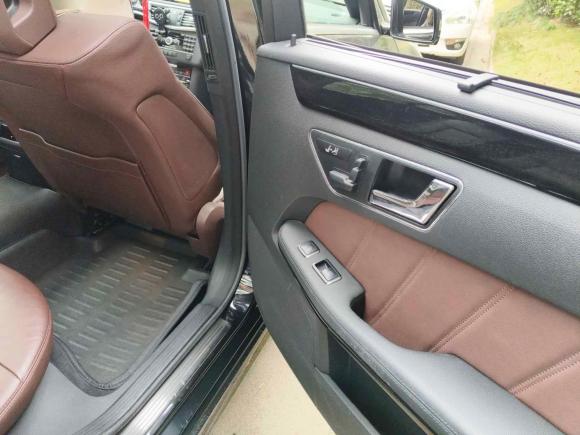 [上海·沪A] 二手奔驰奔驰E级2010款 E 300 L 时尚型