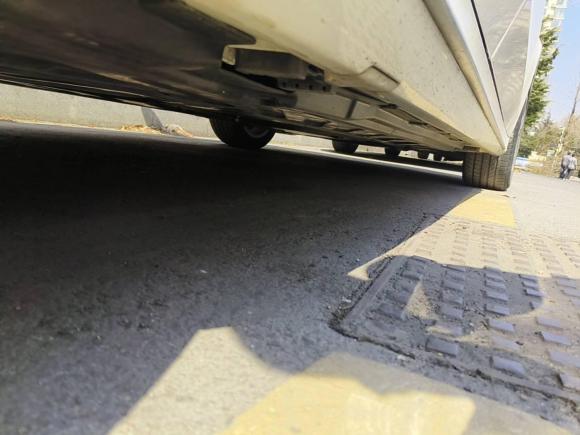 [青岛·鲁U] 二手奔驰奔驰C级2018款 C 200 L 运动版