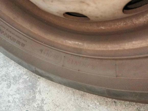 [上海·沪A] 二手依维柯依维柯褒迪2013款 2.8T-A36 客货两用