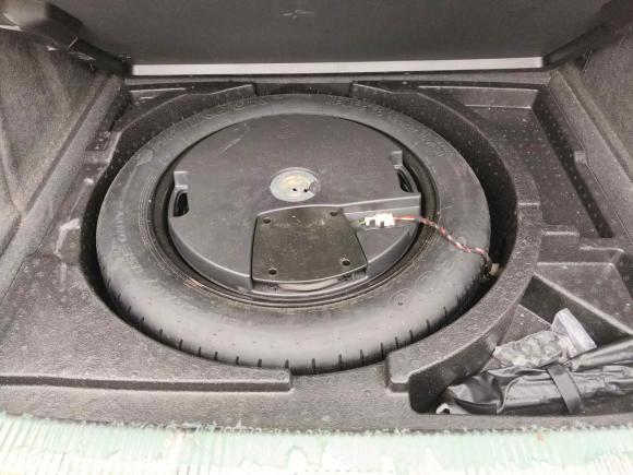 [武汉·鄂A] 二手奥迪奥迪Q32017款 30 TFSI 时尚型