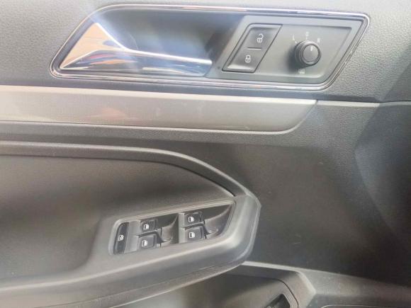 [深圳·粤L] 二手大众朗逸2015款 1.6L 自动舒适版