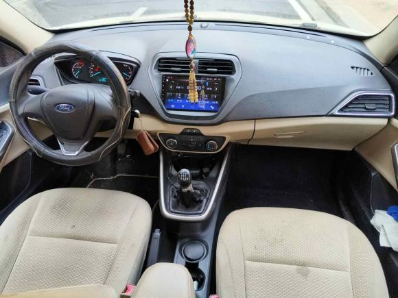 [南昌·赣A] 二手福特福睿斯2015款 1.5L 手动舒适型