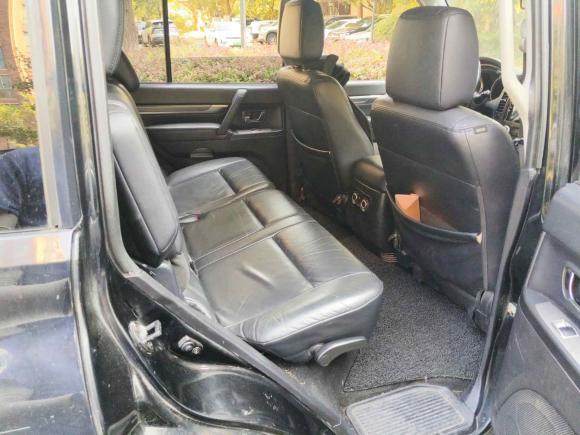 [上海·沪C] 二手三菱帕杰罗2010款 3.0L 自动精英版