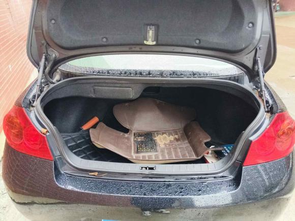 [武汉·鄂W] 二手英菲尼迪英菲尼迪G系2010款 G25 Sedan 豪华运动版